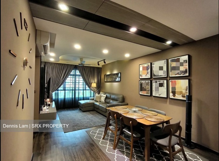 Pasir Ris Street 51 thumbnail photo
